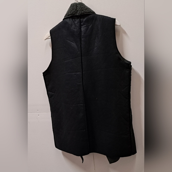 Cherish Women's Open Vest Faux Leather Faux Shearling Winter Jacket Size Large - Picture 9 of 9